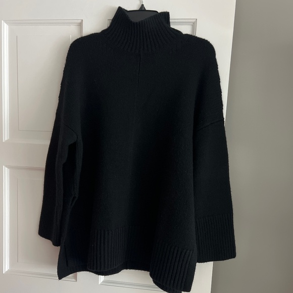 Vince Women's Side Slit Turtleneck Sweater – Soft, Elongated Knit With Rib Trim, Casual Chic Top - View #8